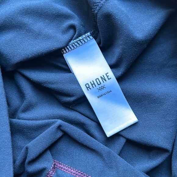 Rhone Reign Performance Black Short Sleeve Crew Neck Gym Active Shirt Mens Med - Picture 4 of 5